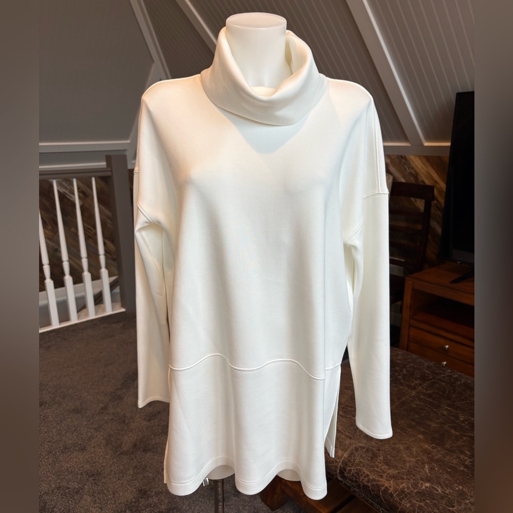 SPANX AirEssentials Turtleneck Tunic